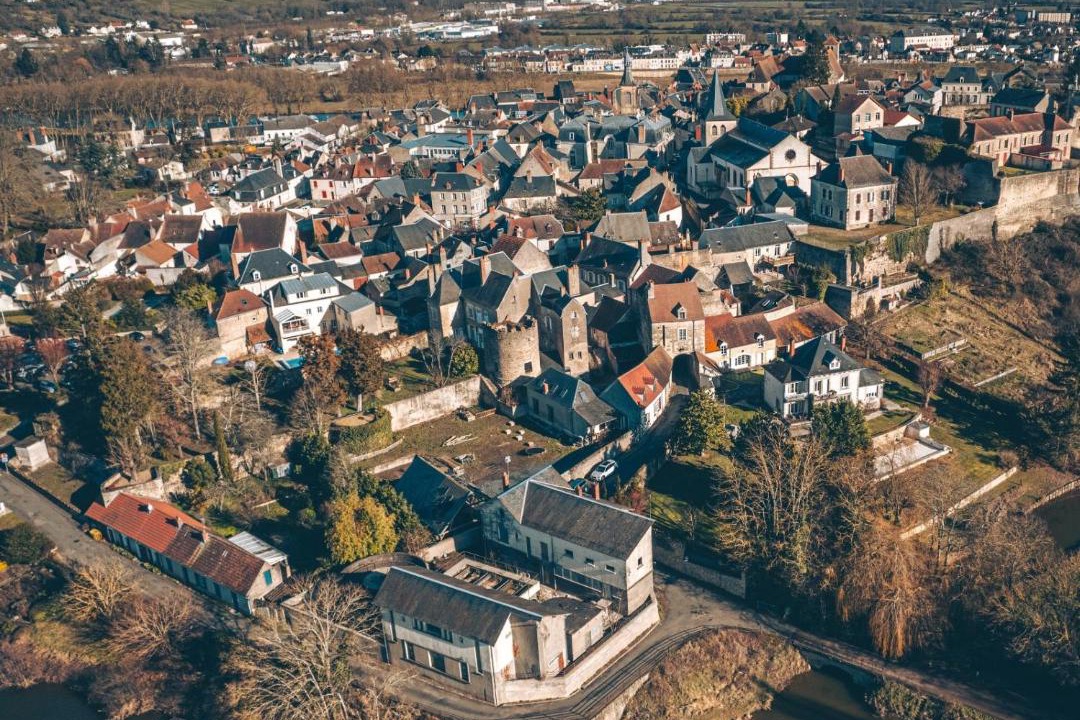 Photo of Others in Decize