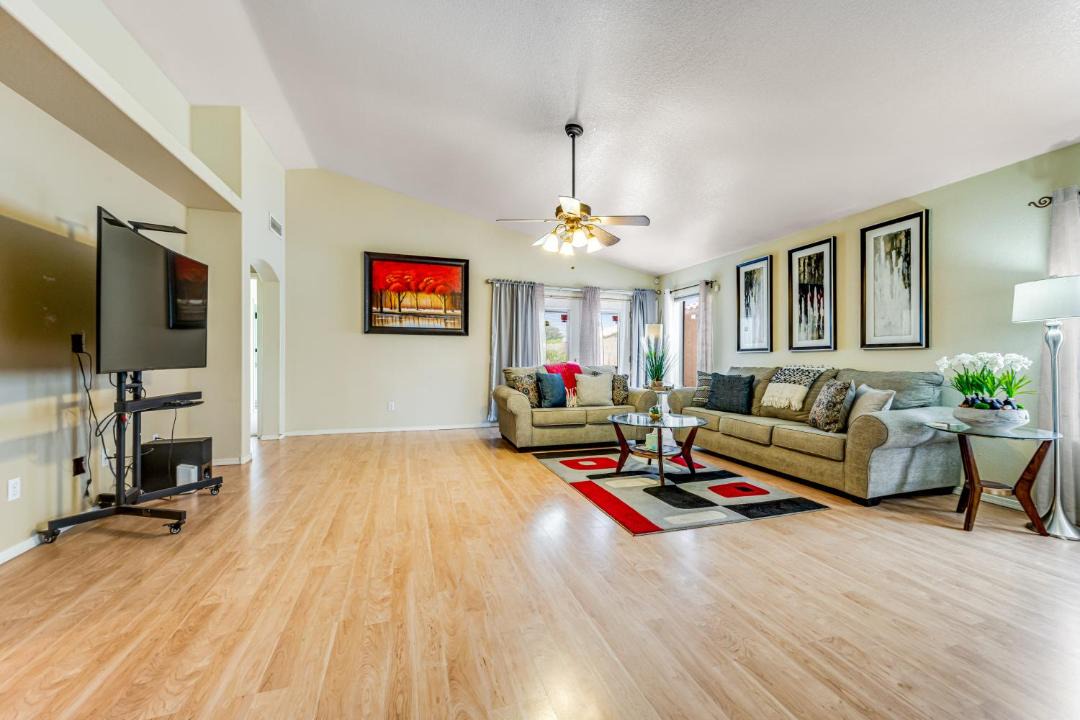 Photo of Livingroom in Provinces Master Community