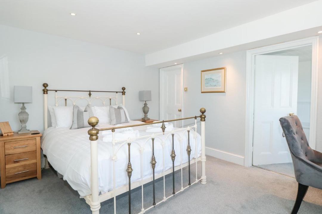 Photo of Others in Dartmouth