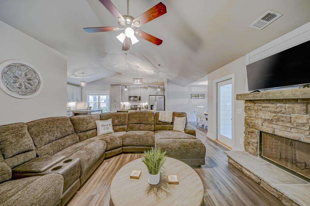 Photo of Others in Ellijay