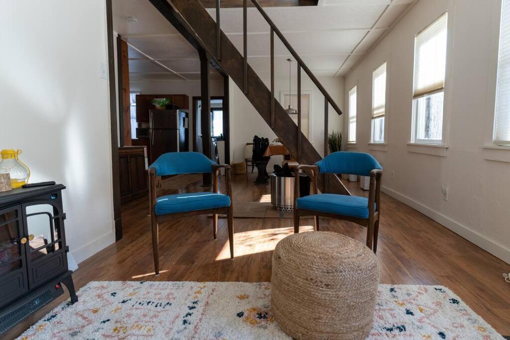 Photo of Livingroom in Ellenville