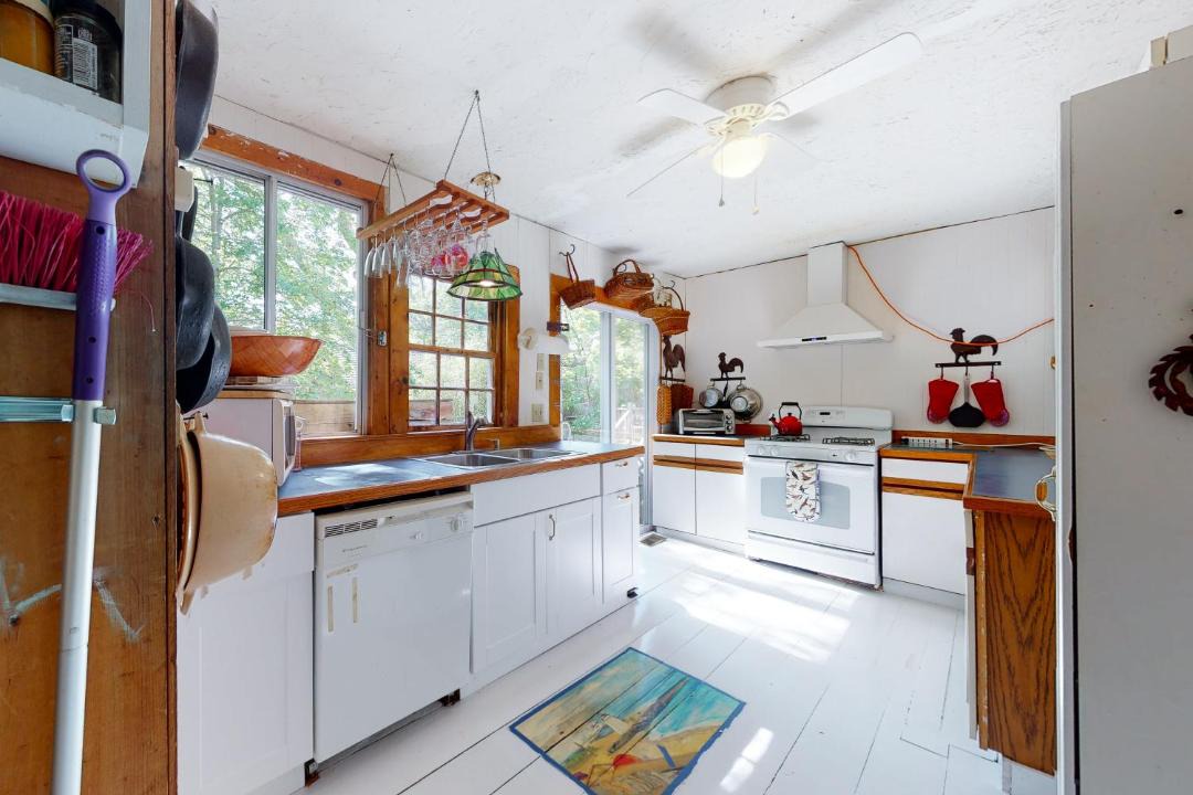 Photo of Kitchen in East Chop