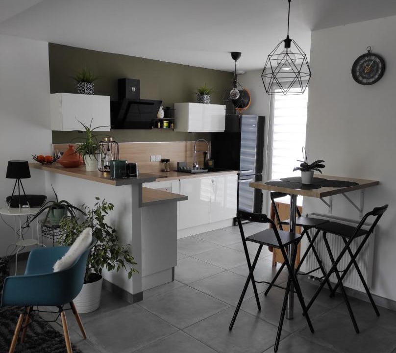 Photo of Others in Crevin