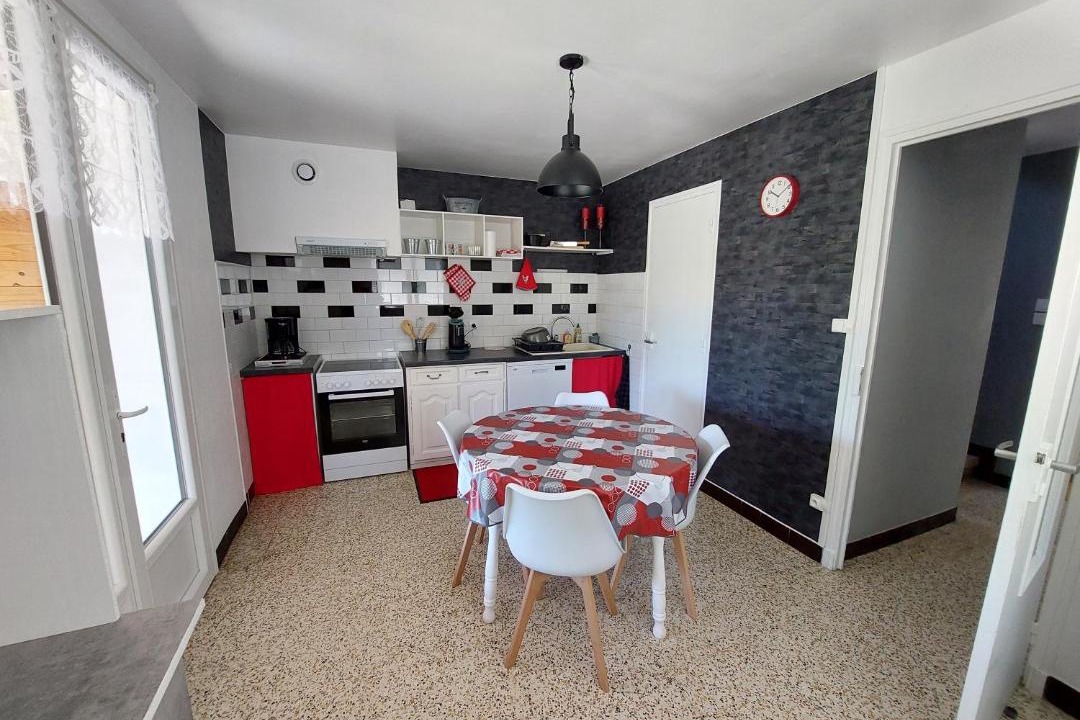 Photo of Kitchen in Lens-Lestang