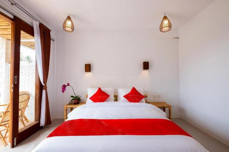 Photo of Bedroom in Selong Belanak