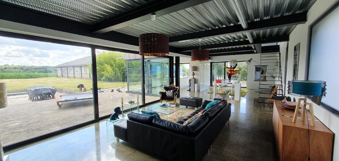 Photo of Others in Liffre