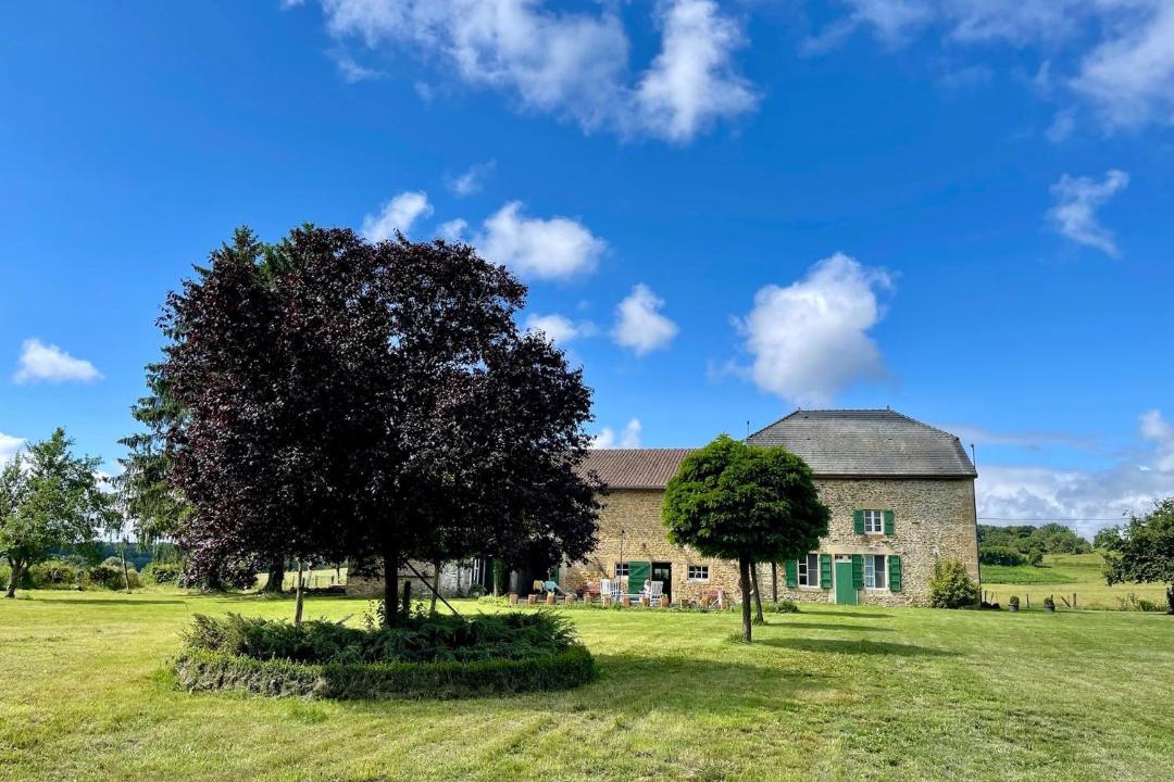 Photo of Buildings in Nouart