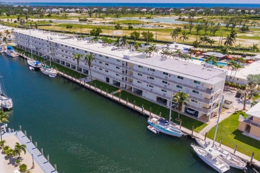 Photo of Outdoor in Marathon