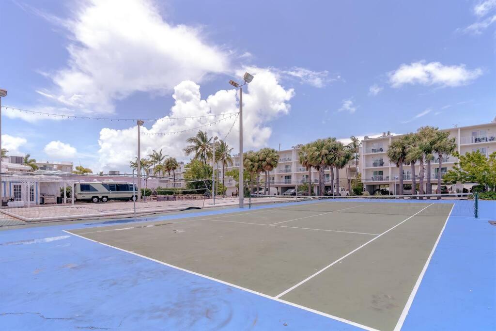 Photo of Others in Marathon