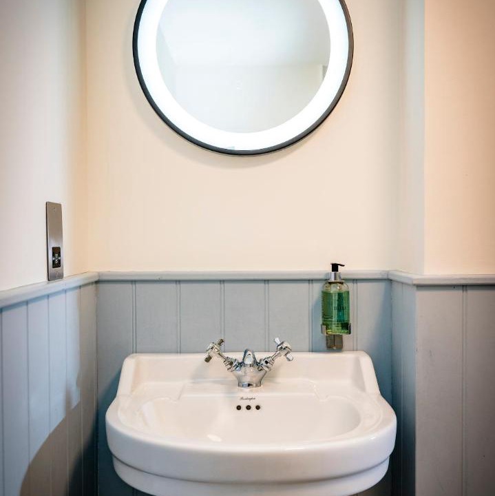 Photo of Bathroom in Drumnadrochit