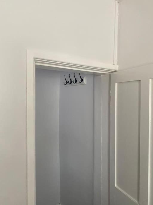 Photo of Others in Parkgate