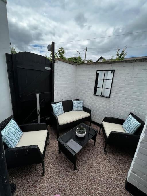 Photo of Others in Parkgate