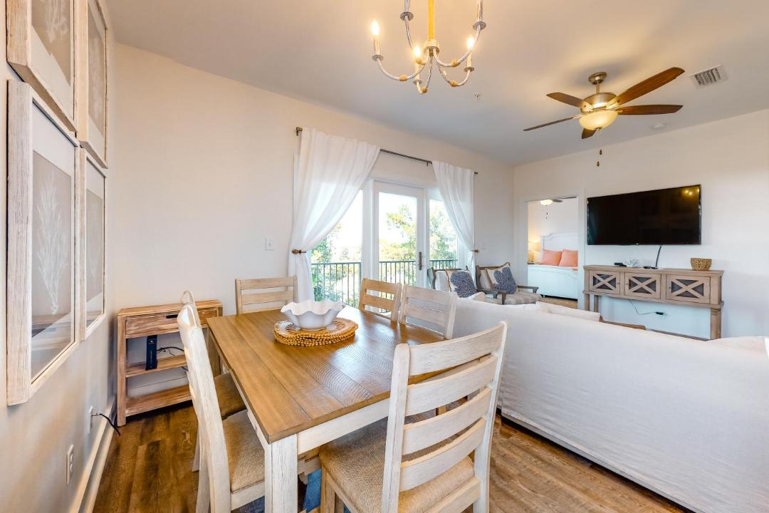 Photo of Livingroom in Santa Rosa Beach