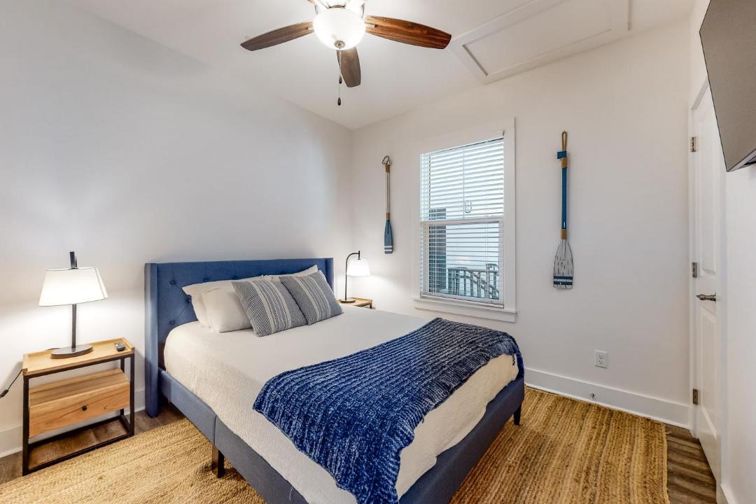 Photo of Bedroom in Santa Rosa Beach
