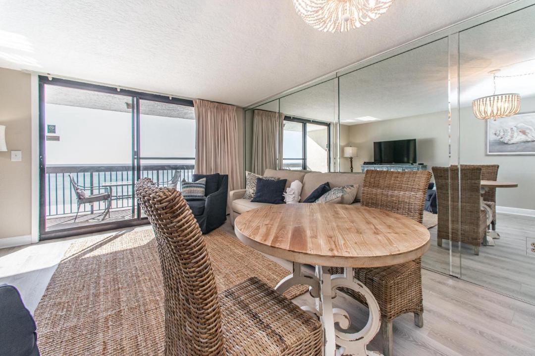 Photo of Others in Destin