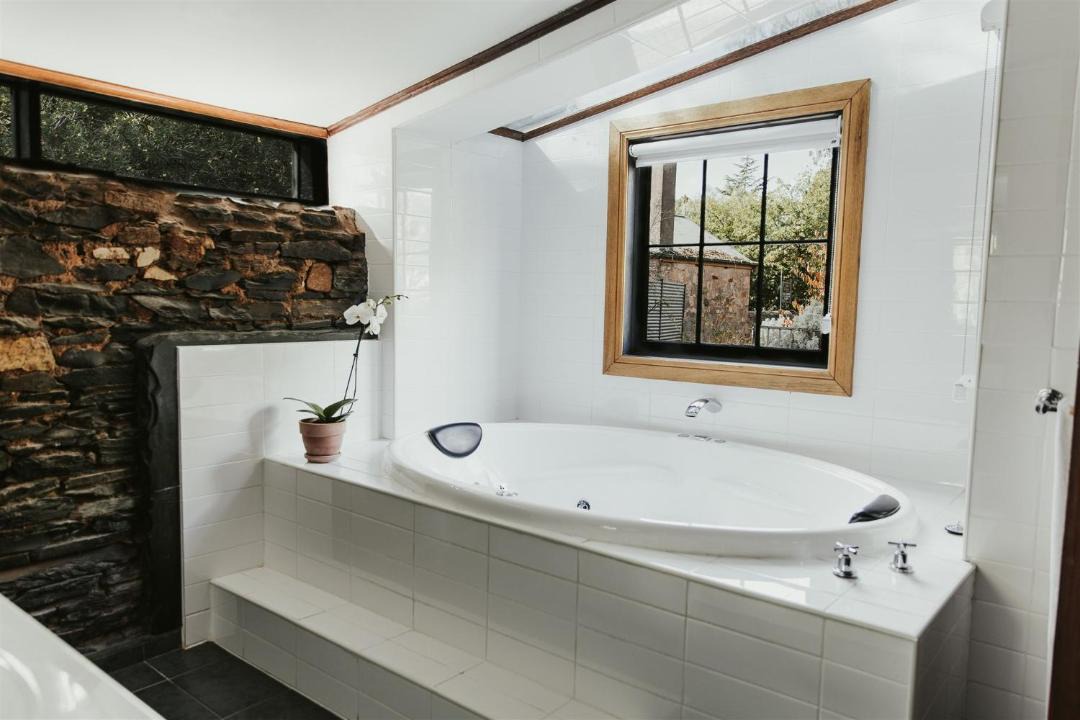 Photo of Bathroom in Mintaro
