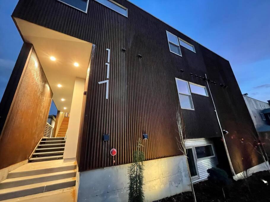 Photo of Buildings in White Salmon