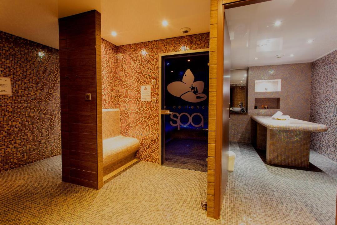 Photo of Bathroom in Chorges