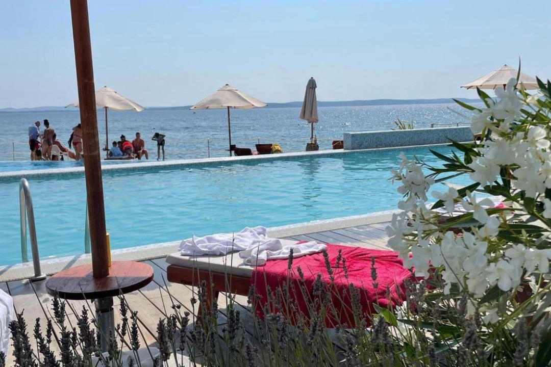 Photo of Outdoor in Petrcane