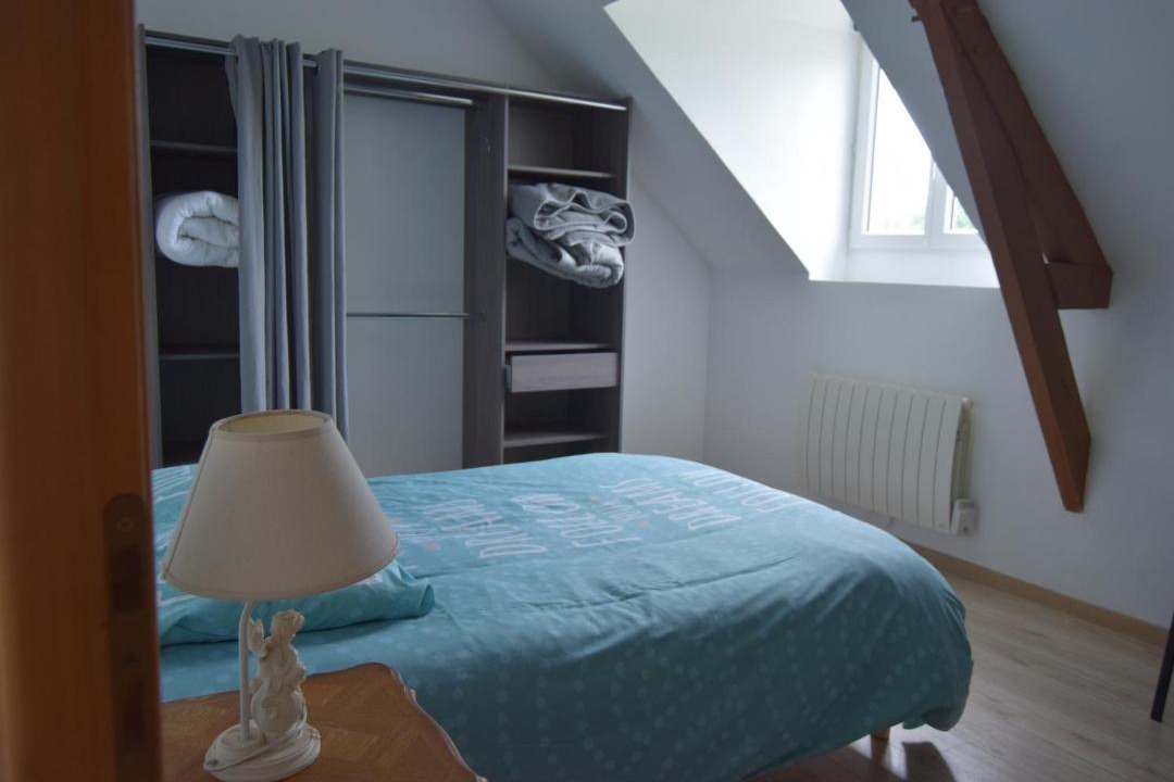 Photo of Bedroom in Theuville-aux-Maillots