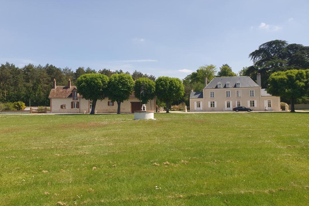 Photo of Others in Lassay-sur-Croisne