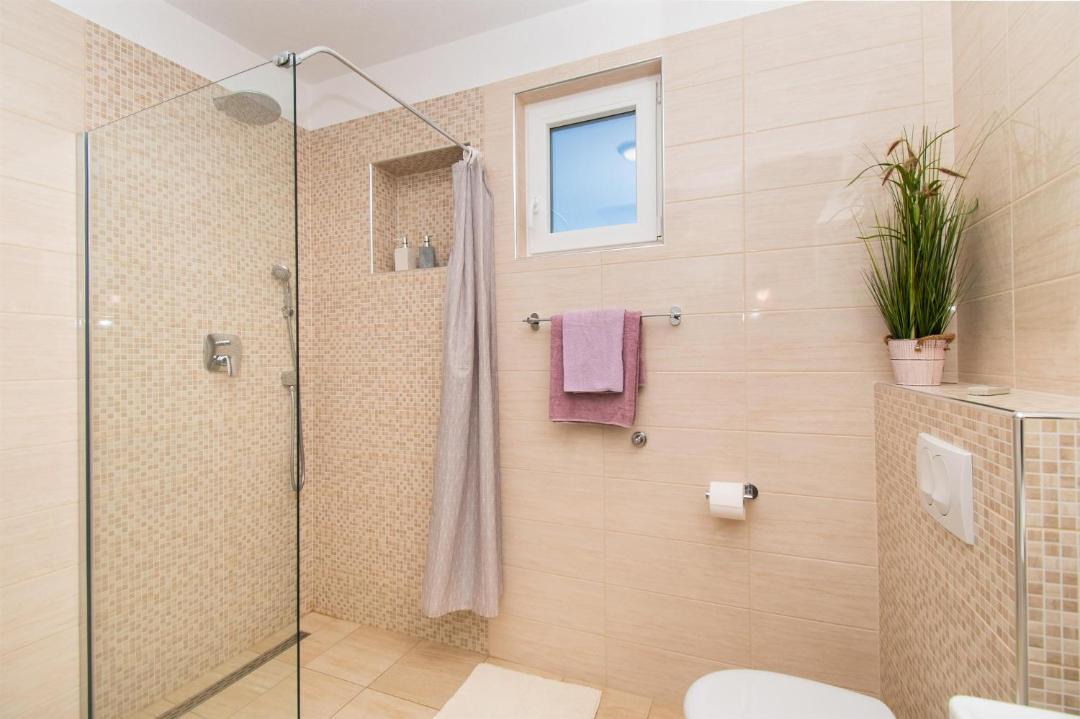 Photo of Bathroom in Bicine