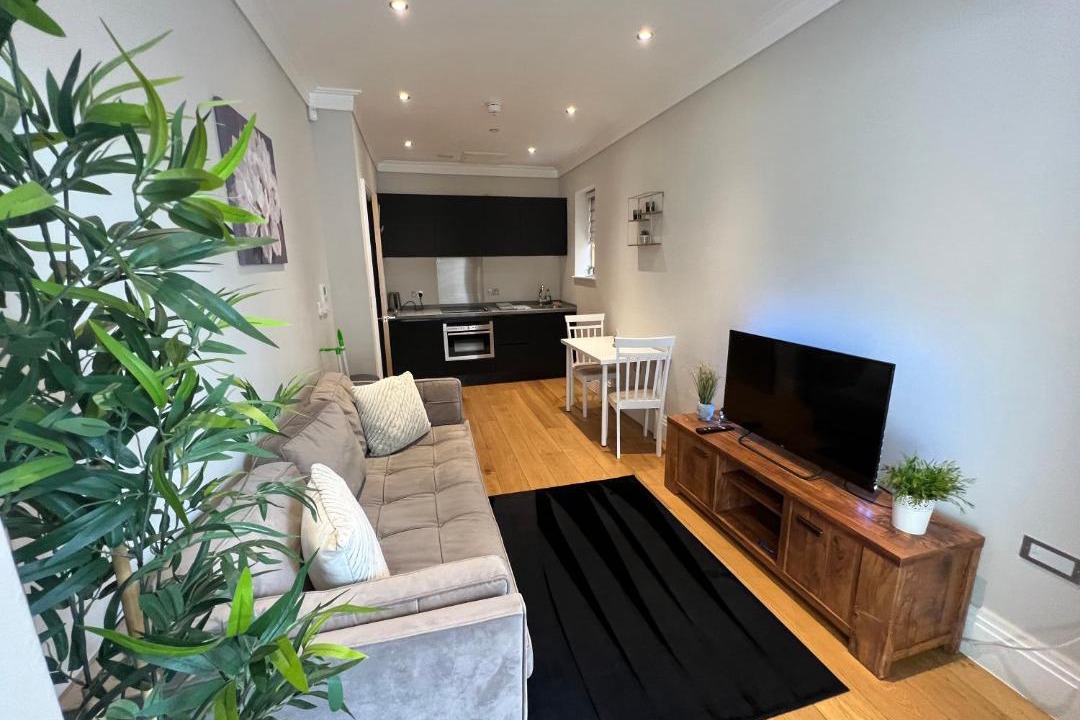 Photo of Livingroom in Hendon