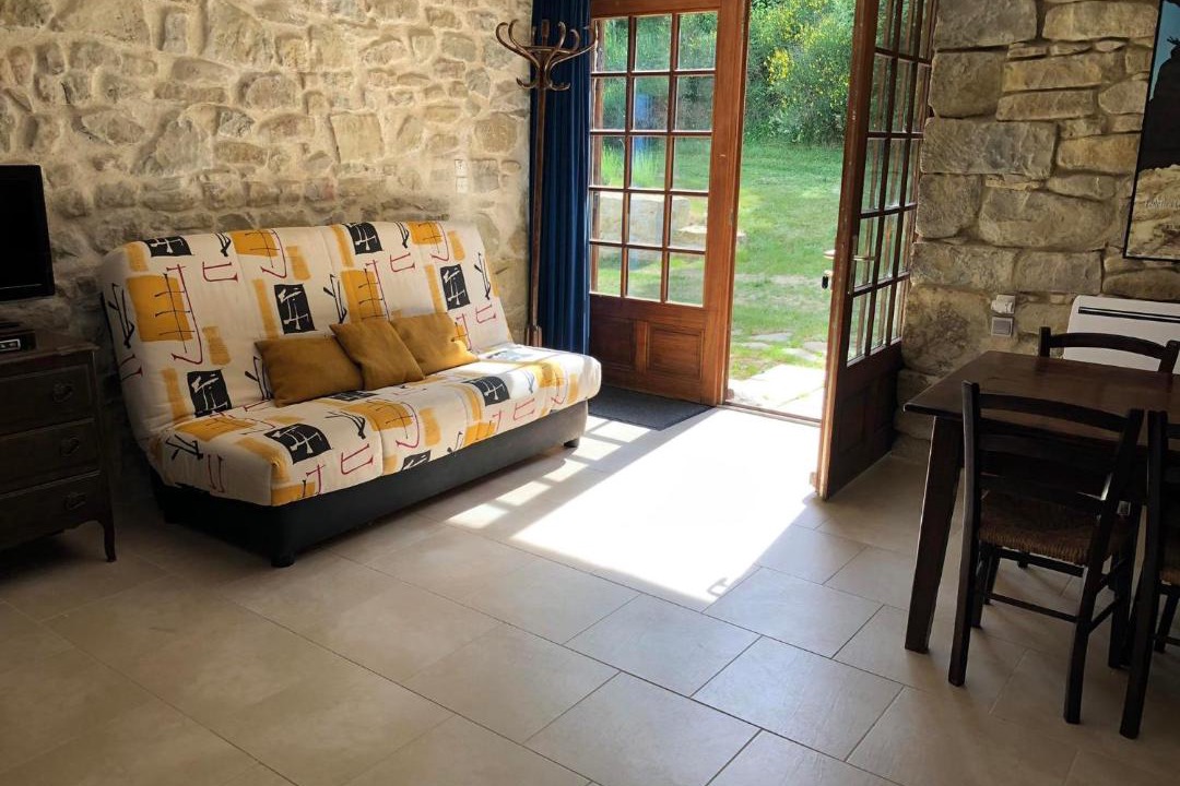 Photo of Others in Comps