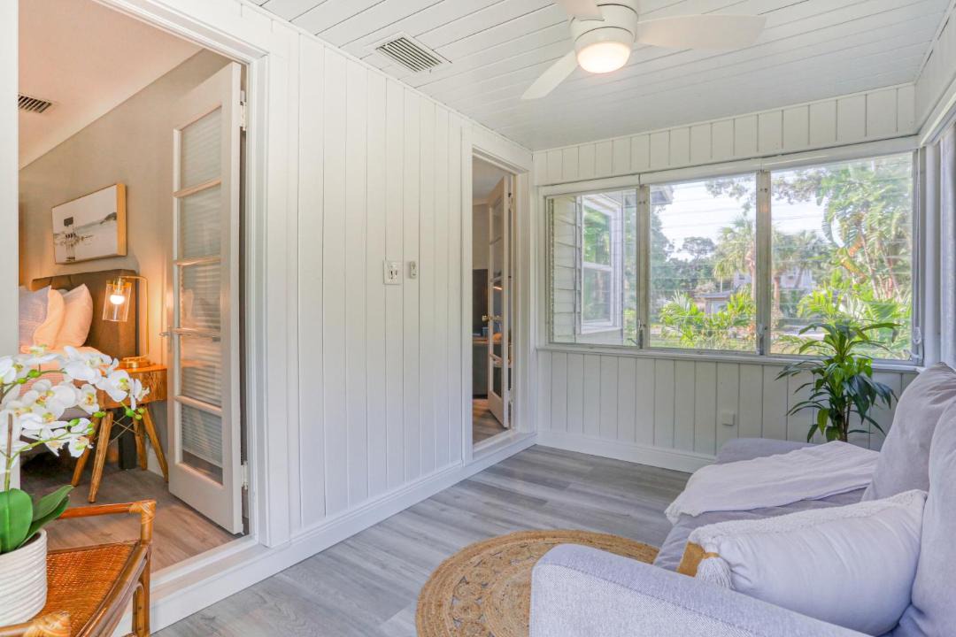 Photo of Livingroom in Indian Beach Sapphire Shores
