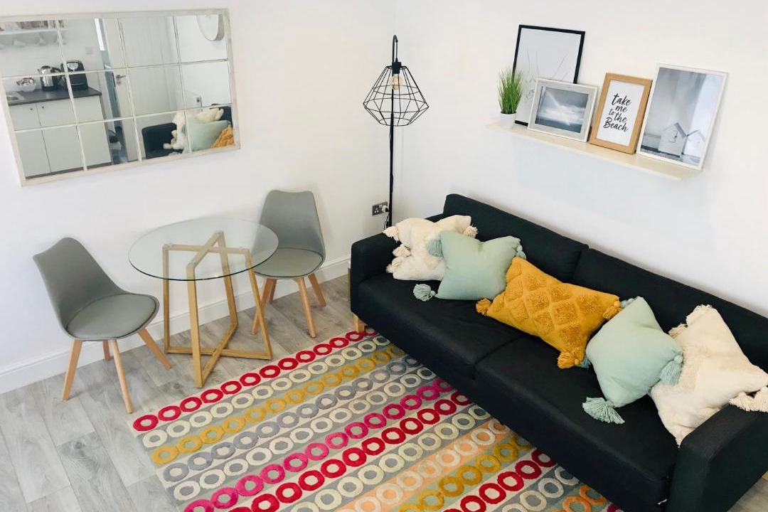 Photo of Others in Deal