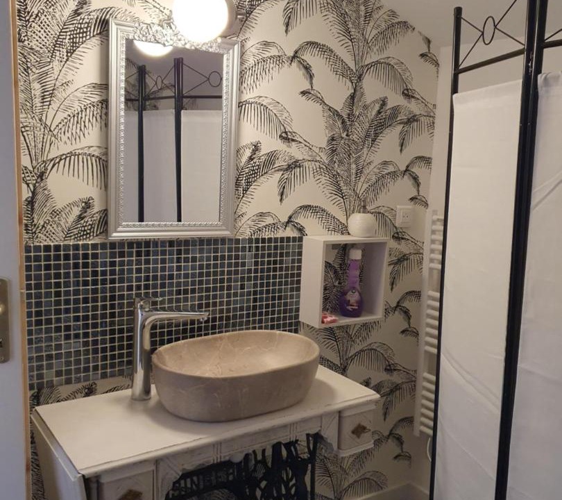 Photo of Others in Liehon