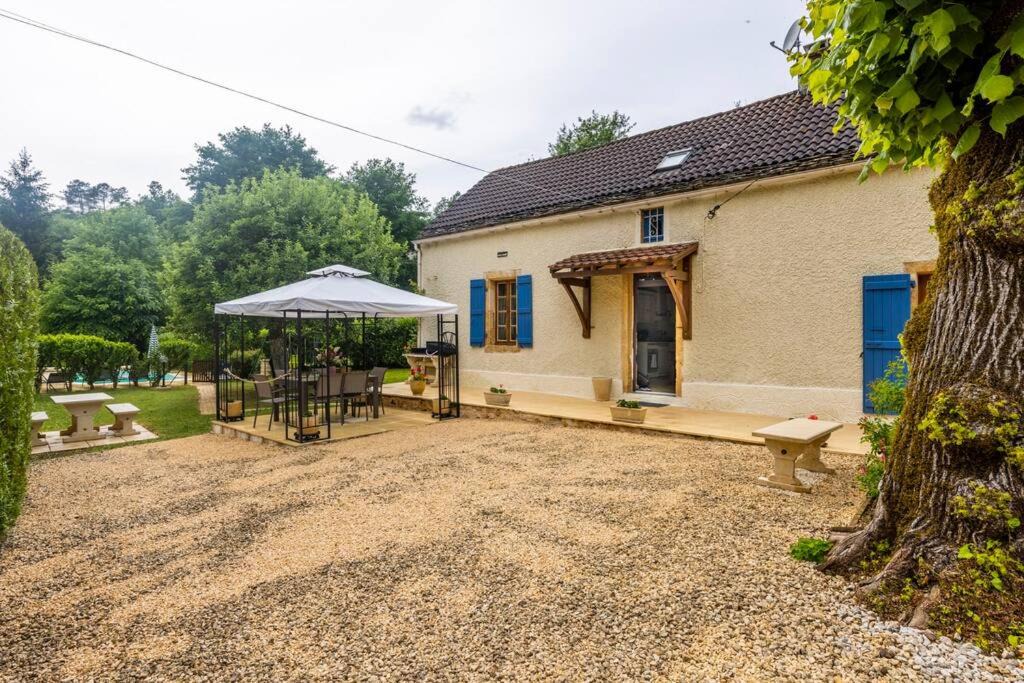 Photo of Buildings in Frayssinet-le-Gelat