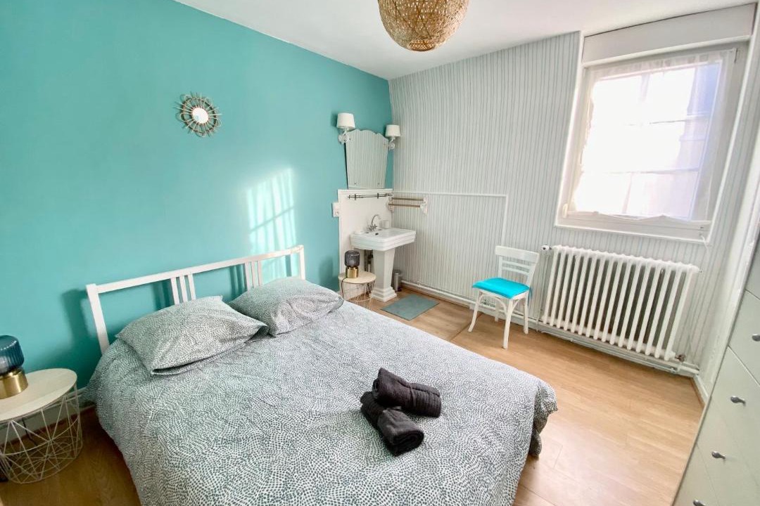 Photo of Bedroom in Trouville-sur-Mer