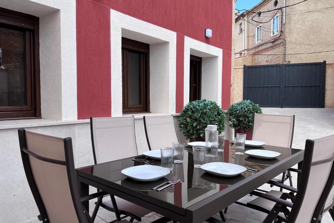 Photo of Patio Balcony in La Horra