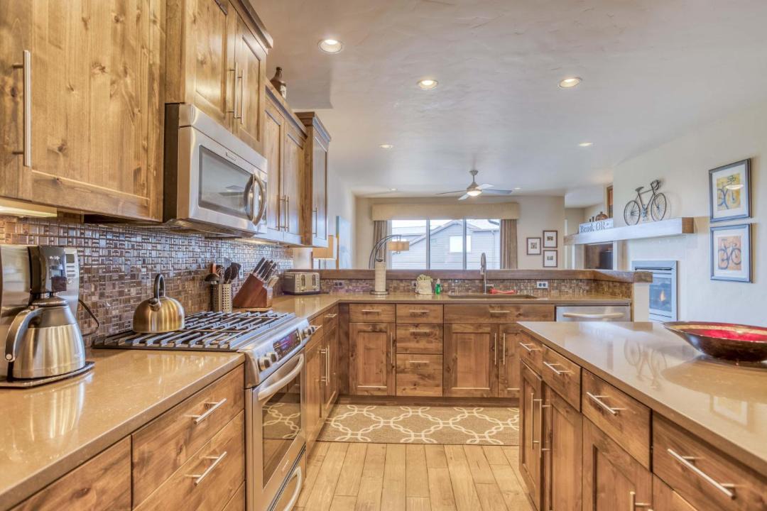 Photo of Others in Southern Crossing