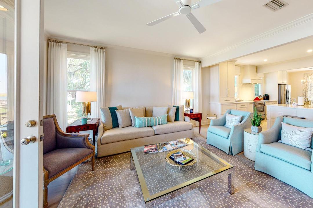 Photo of Livingroom in St. Simons Island