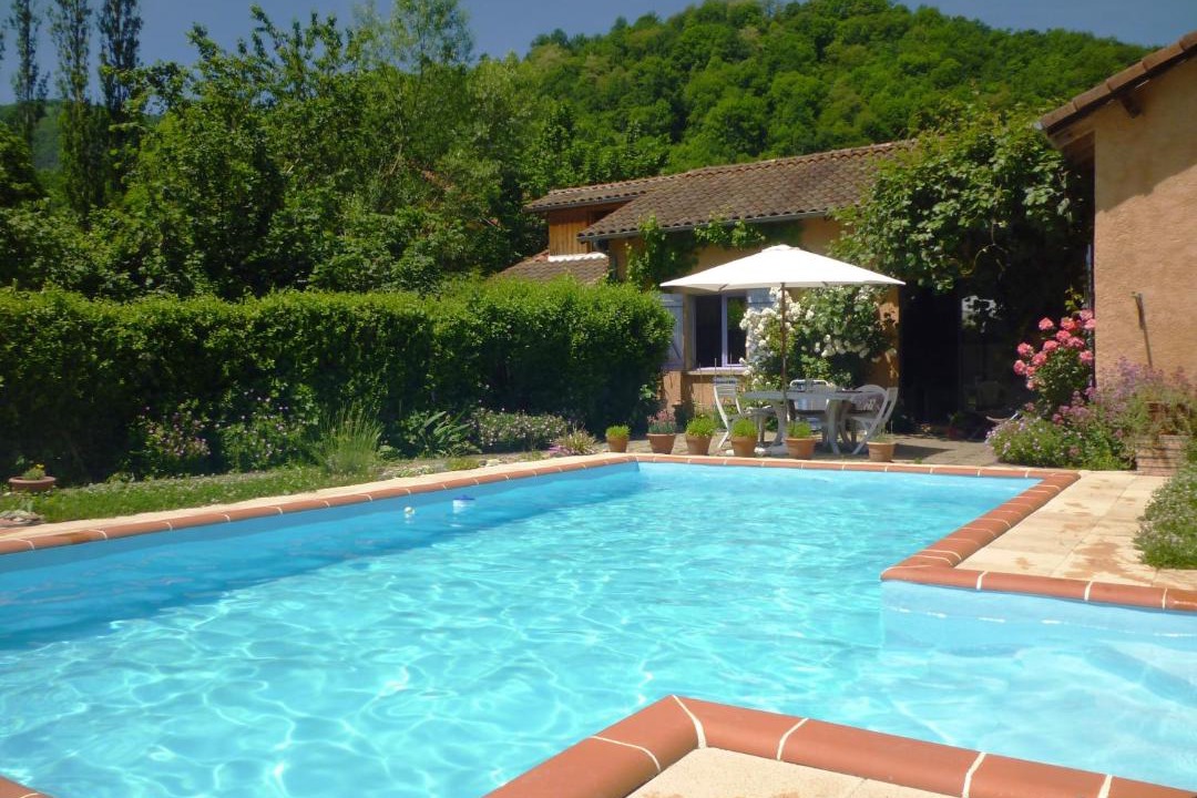 Photo of Others in Seix