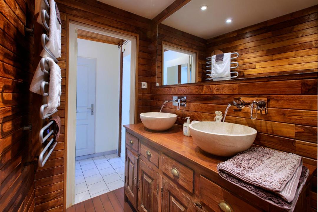 Photo of Bathroom in Saint-Sulpice-de-Faleyrens