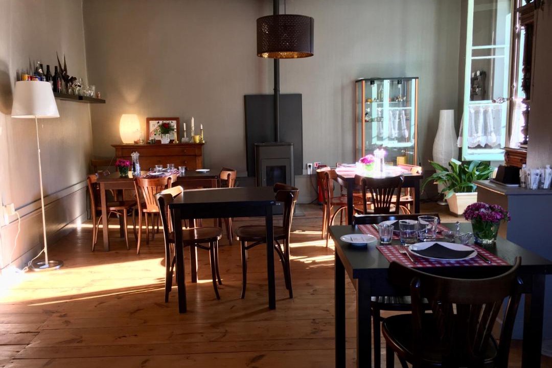 Photo of Others in Boen