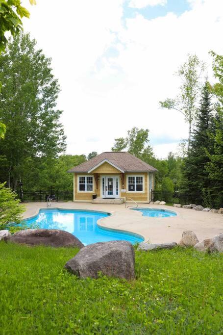 Photo of Others in Saint-Faustin-Lac-Carre