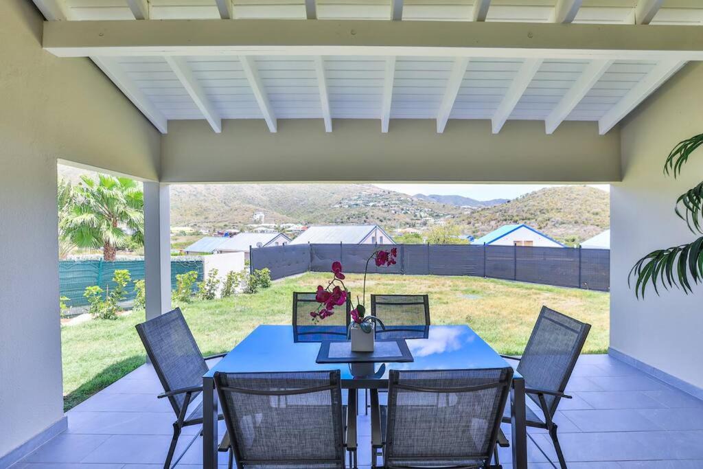 Photo of Patio Balcony in La Savane