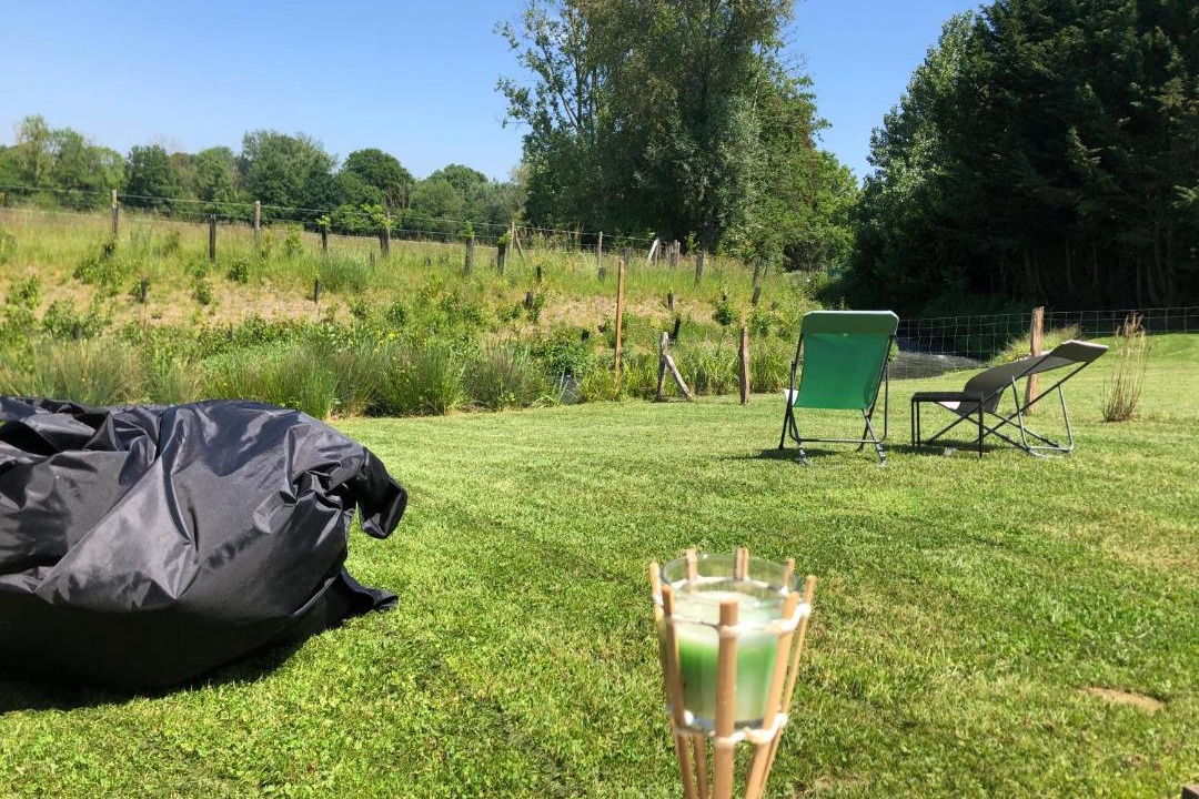 Photo of Others in Pernois