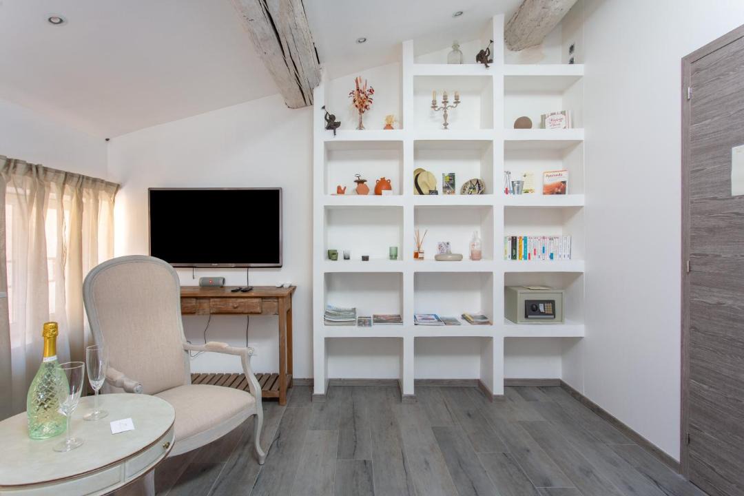 Photo of Livingroom in Pourrieres