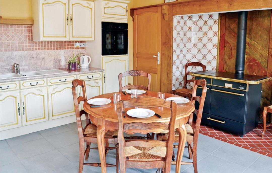 Photo of Kitchen in Bourthes