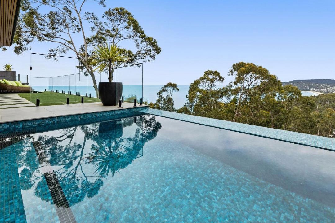 Photo of Others in Lorne