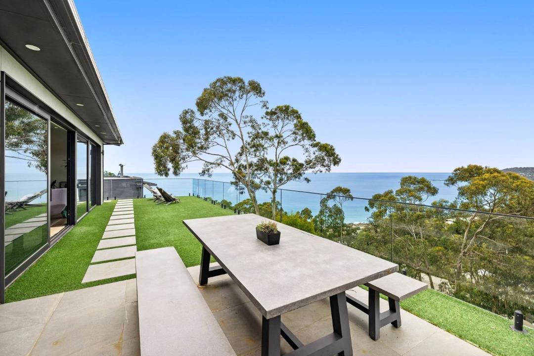 Photo of Others in Lorne