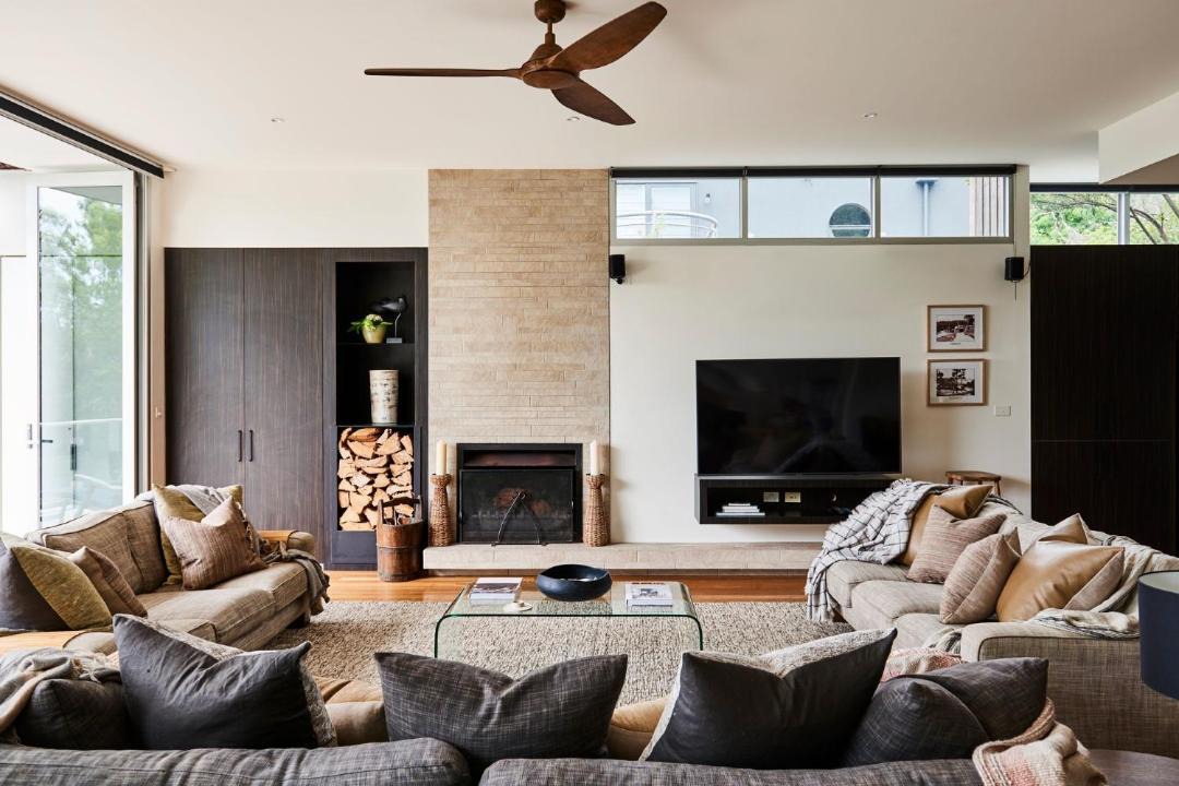 Photo of Others in Lorne