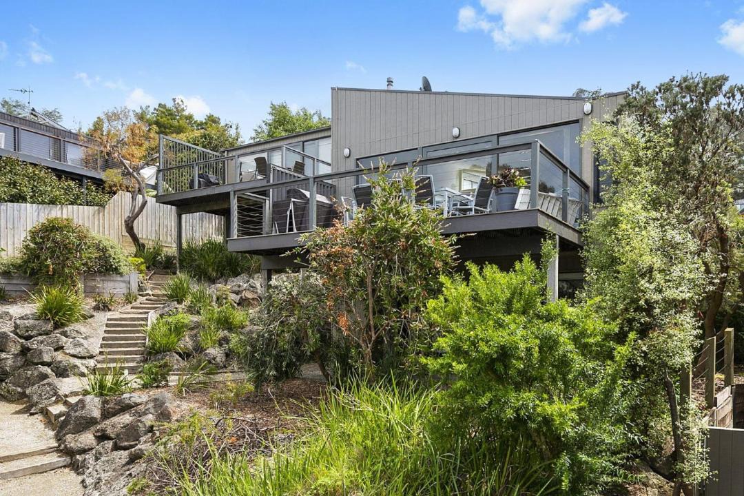 Photo of Others in Lorne