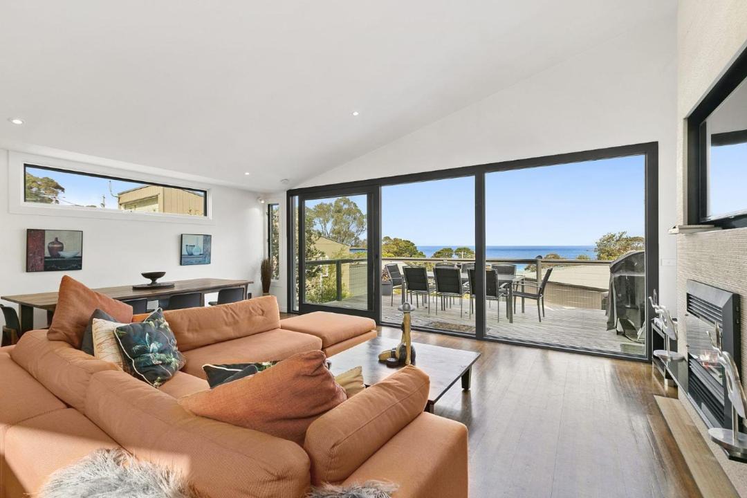 Photo of Others in Lorne