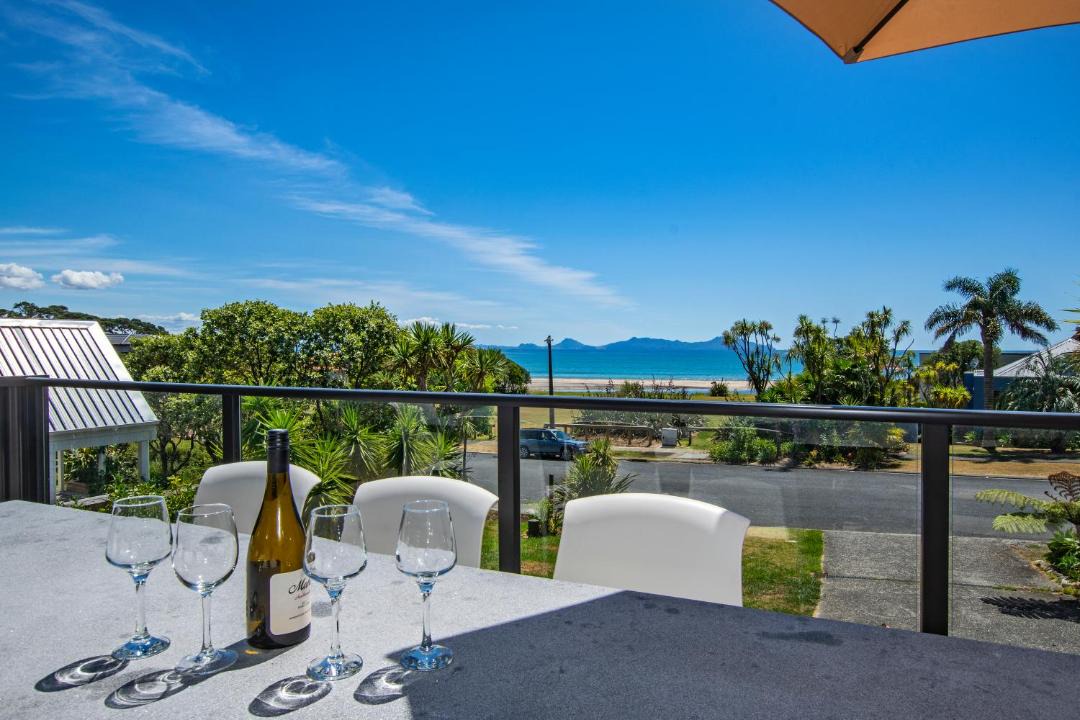Photo of Patio Balcony in Langs Beach
